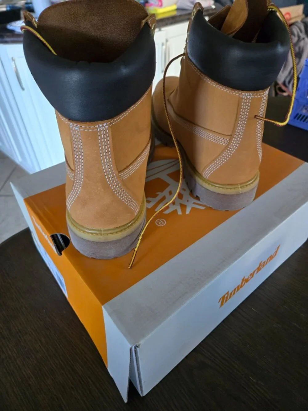 Timberland Premium 6-Inch Waterproof Boots Wheat Nubuck Size 10 Wide